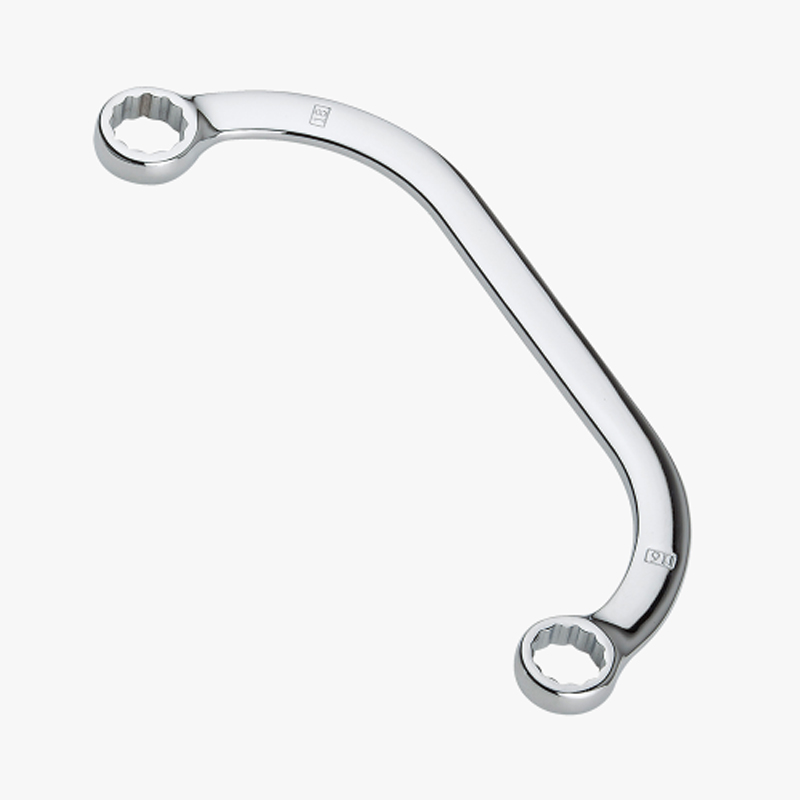 Half-Moon Ring Spanners